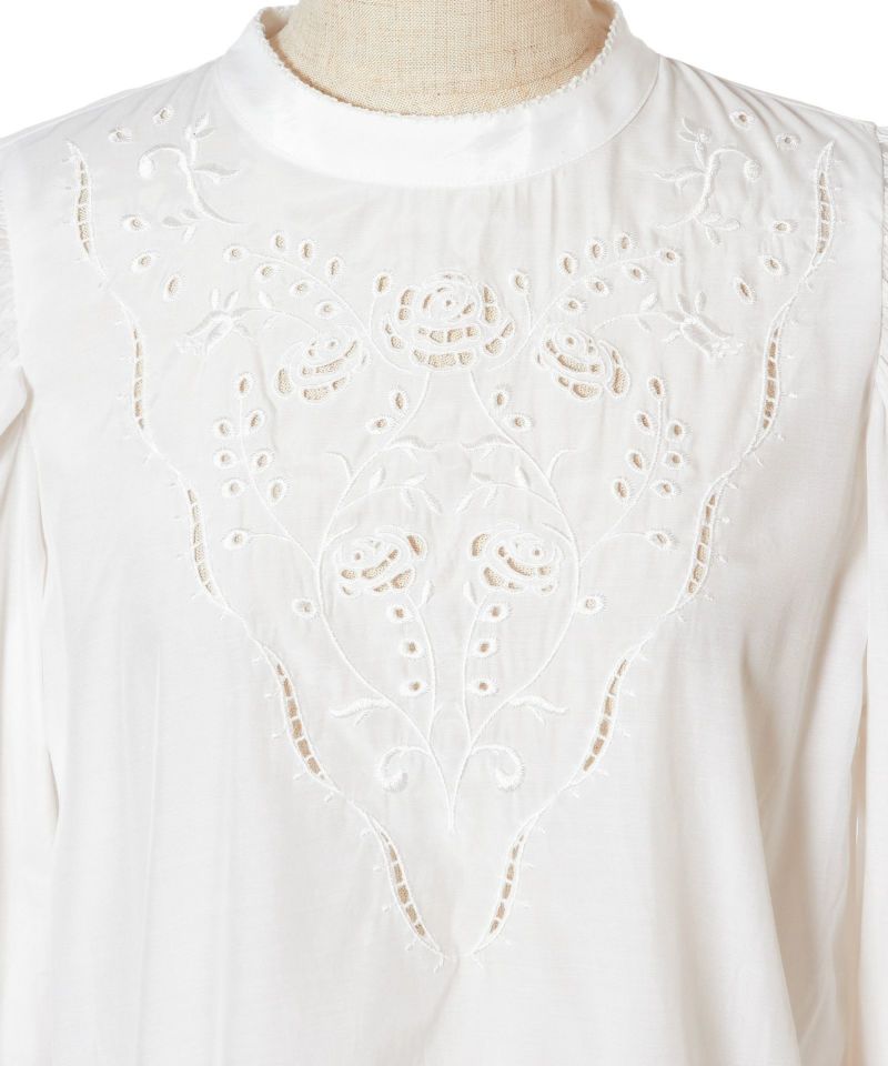Front up (off white)