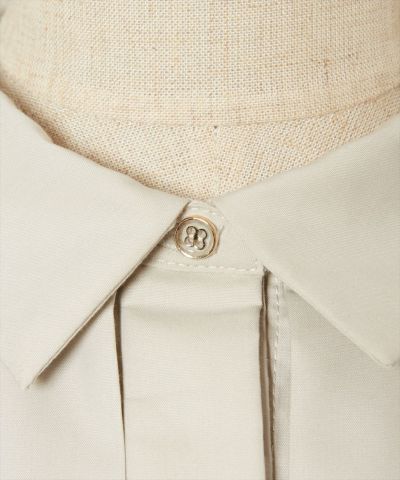 button up (light gray)