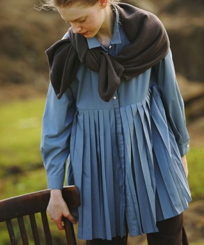 釦使いプリーツシャツ/COUPE LE COEUR [43PF01j002]