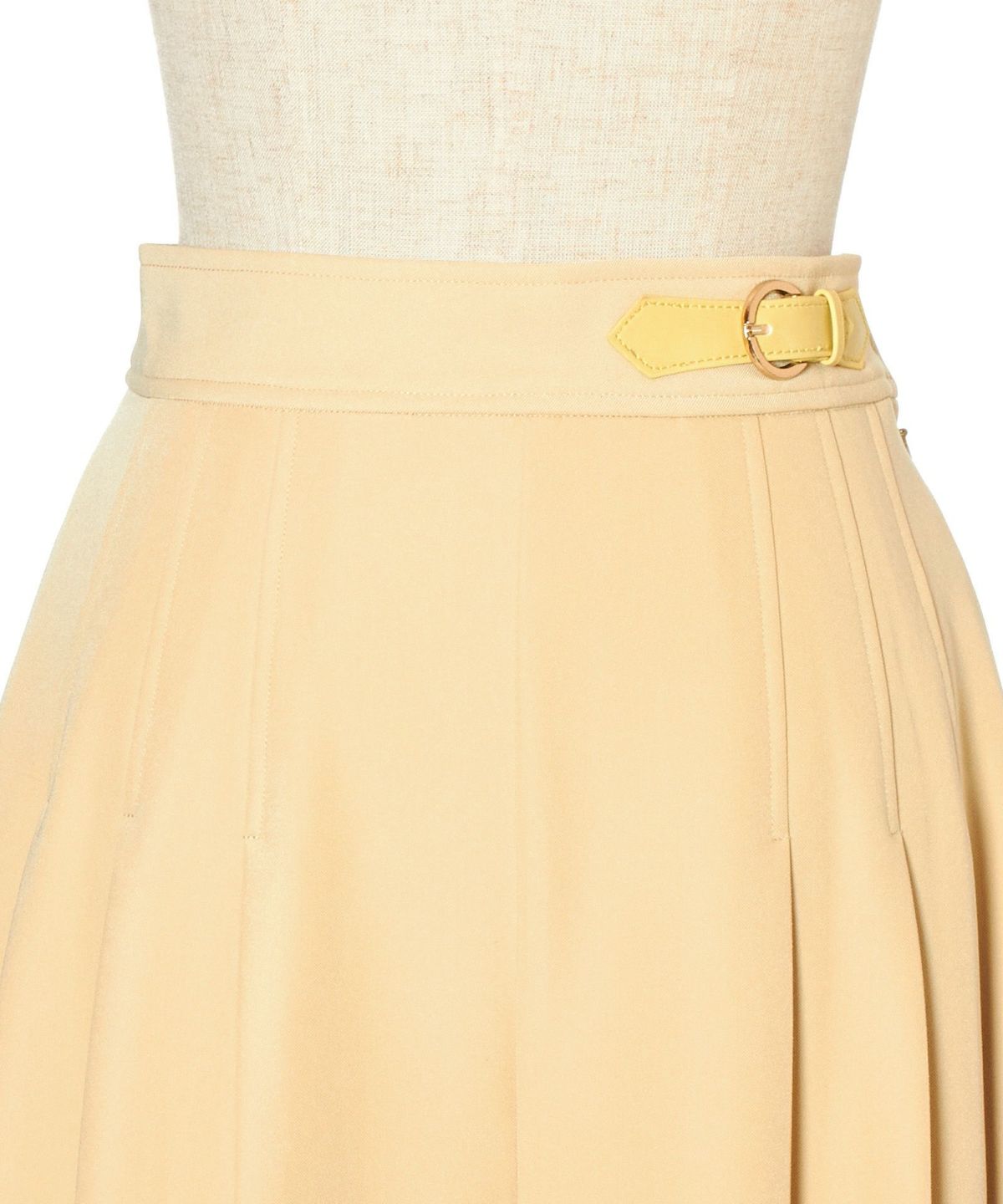 フロントアップ (light yellow)