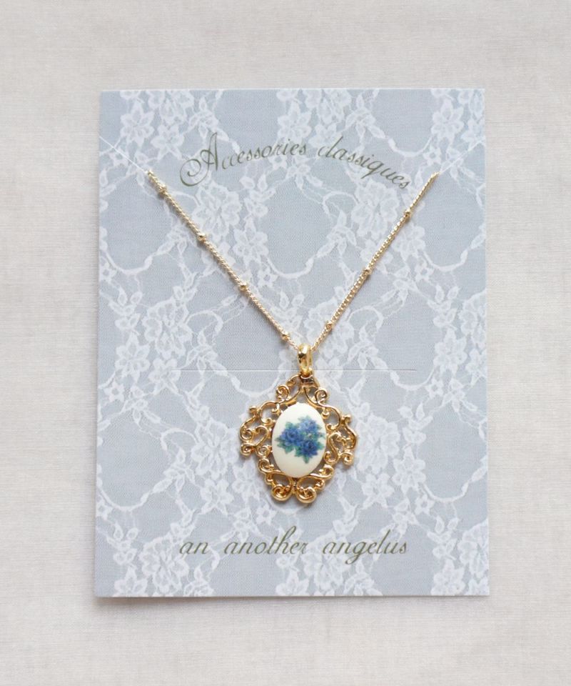 ivory×blue
