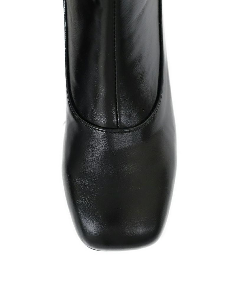 Toe (black)