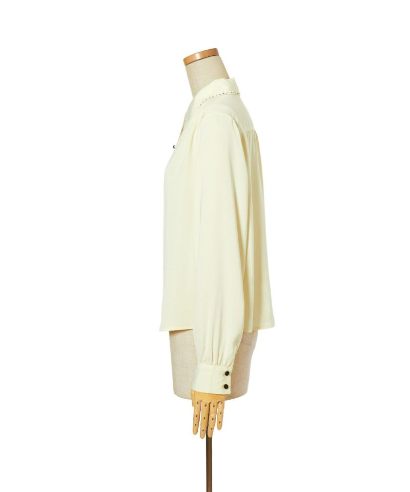 Side (off white)
