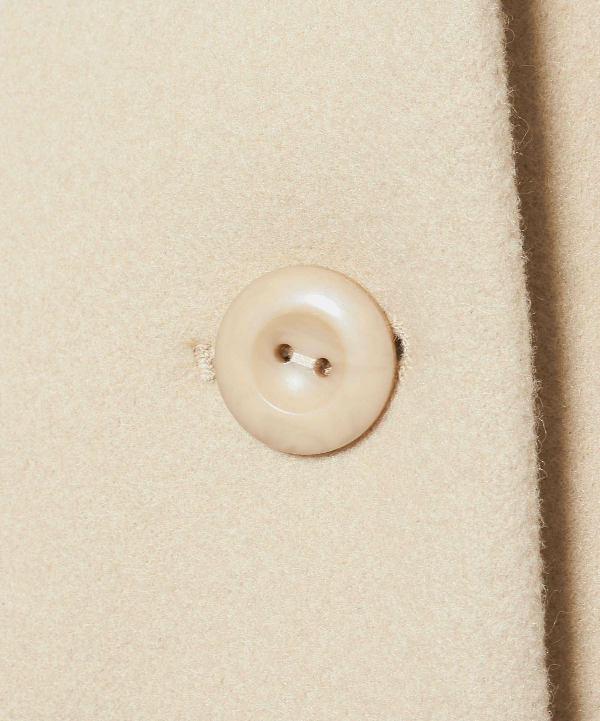釦アップ (ivory)