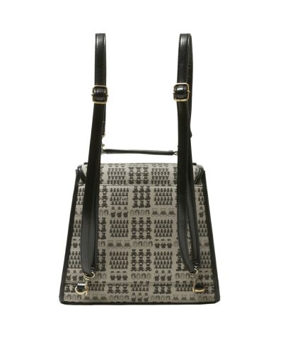 Back (black)