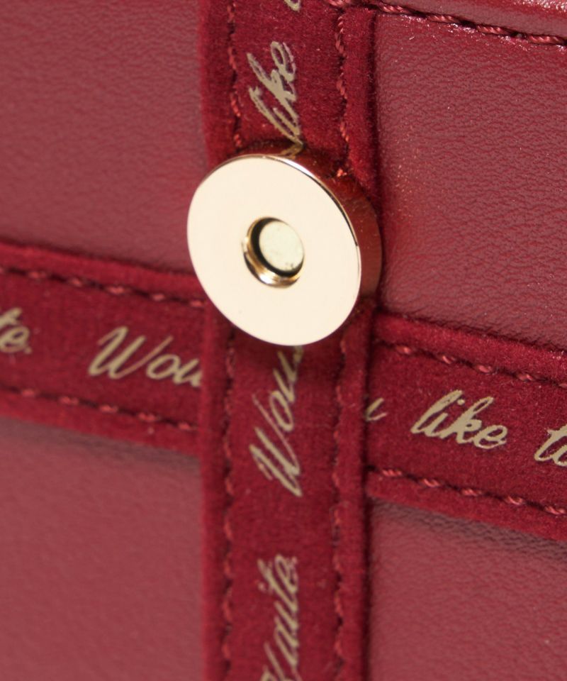 Detail up (red)