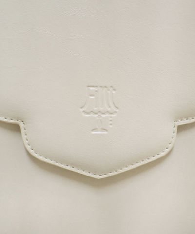 Logo up (ivory)
