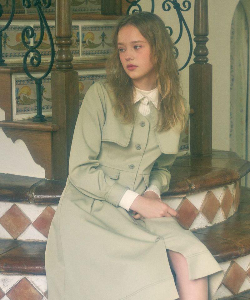 light khaki