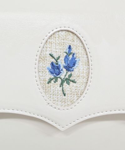 Embroidery up (ivory)