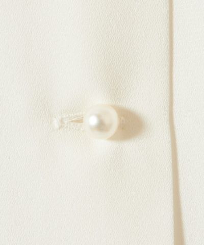 釦アップ (off white)