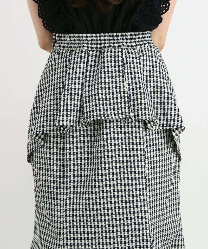 black×white / 162cm