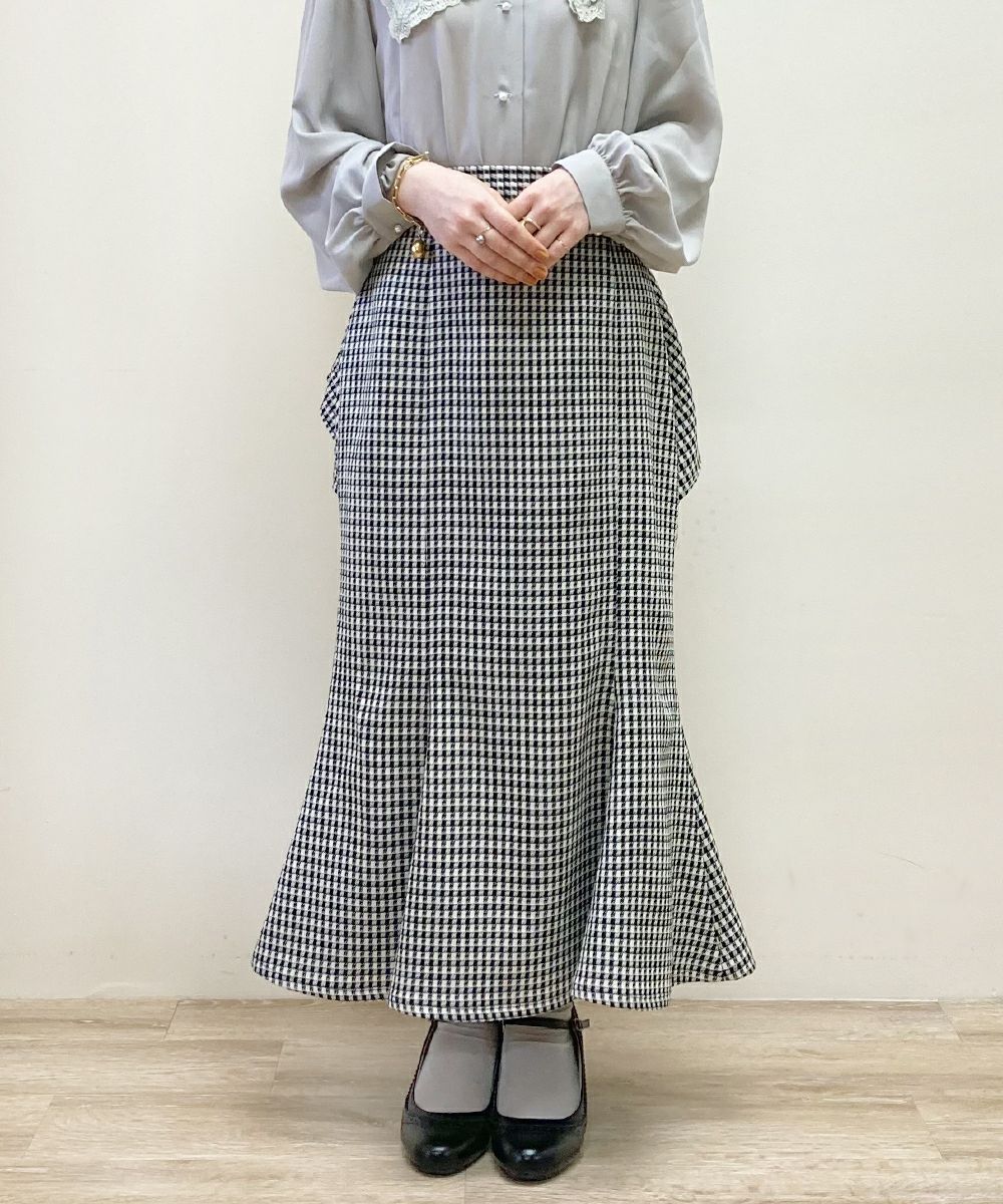 black×white / 149cm