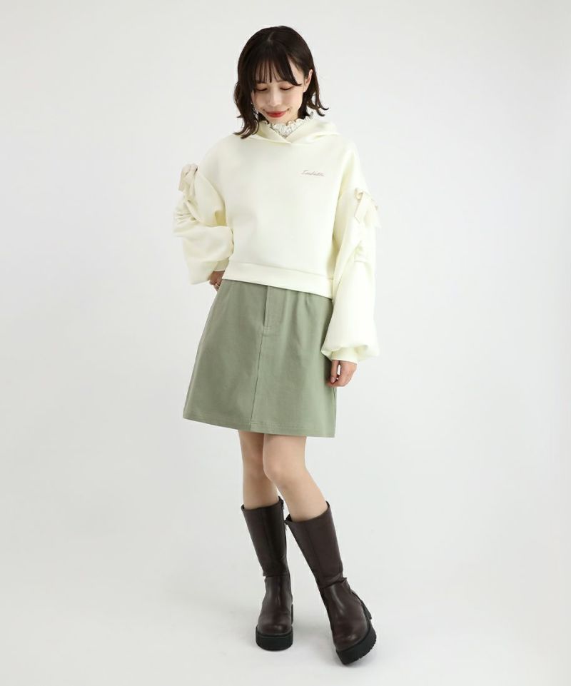□ロゴプリント折り返しフラップミニスカート/F i.n.t □ロゴプリント折り返しフラップミニスカート/F i.n.t