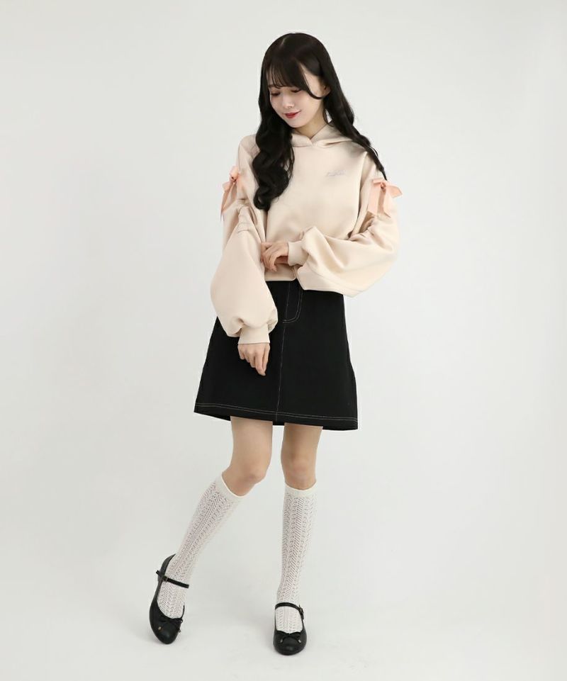 □ロゴプリント折り返しフラップミニスカート/F i.n.t □ロゴプリント折り返しフラップミニスカート/F i.n.t
