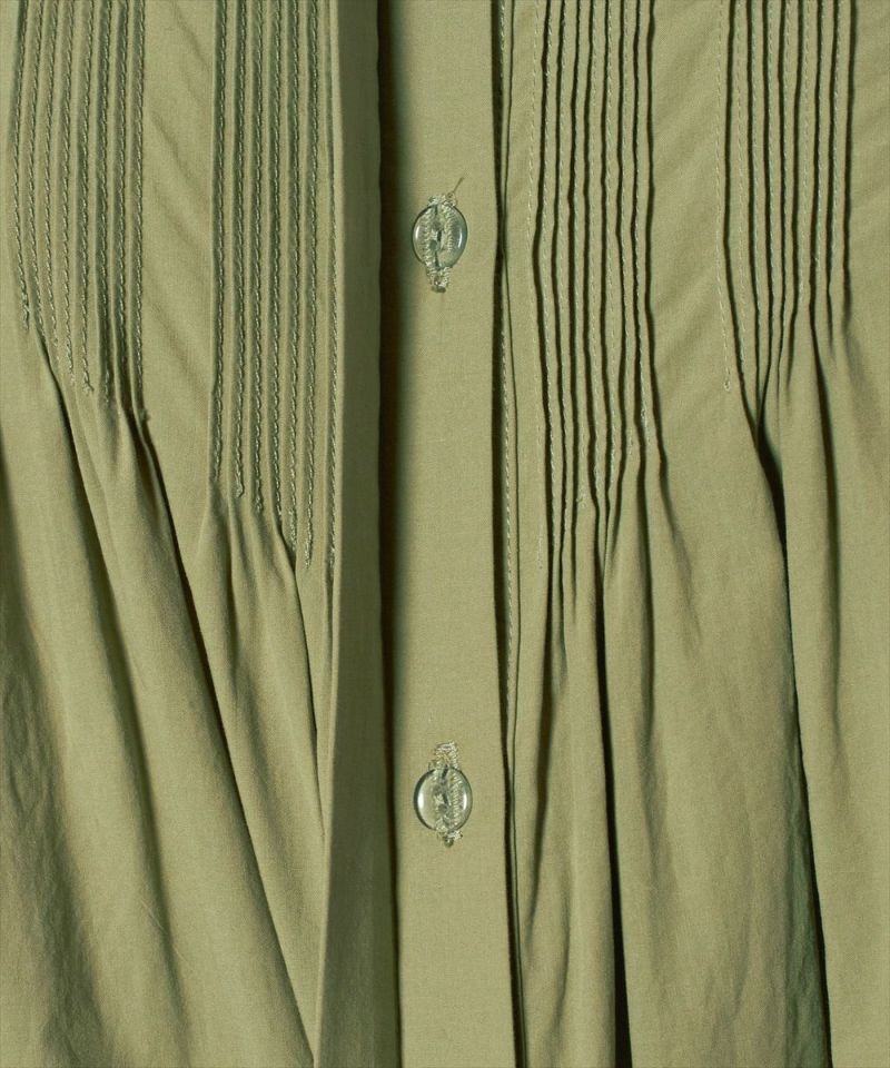 Button up (light green)