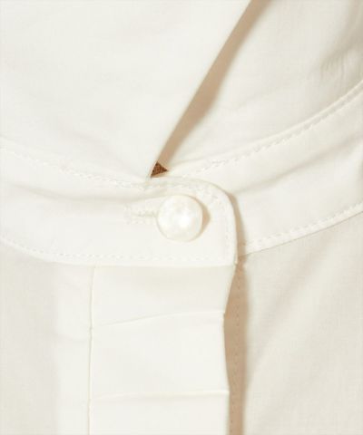 Button up (off white)