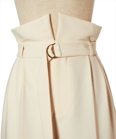 Belt up (ivory)