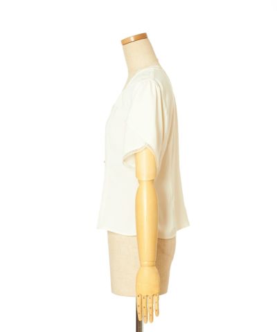 Side (off white)