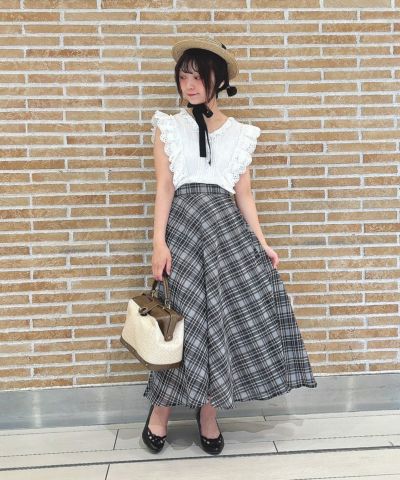 black×white / 148cm