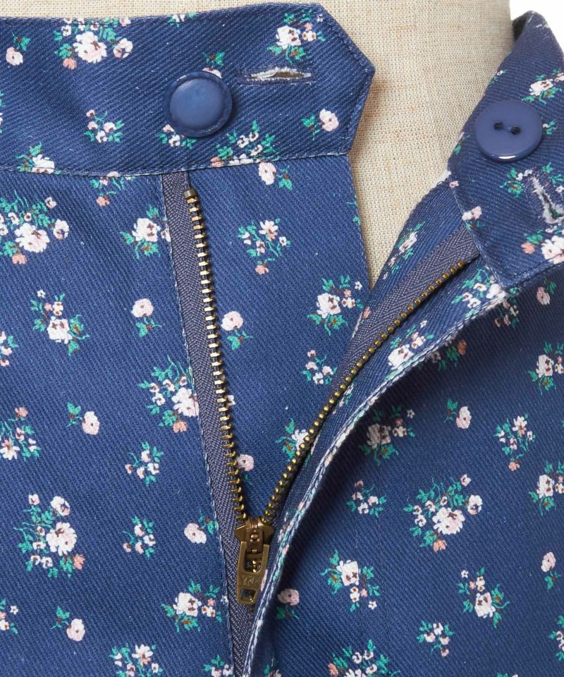 Front zipper (blue)