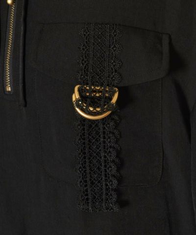Breast pocket up (black)