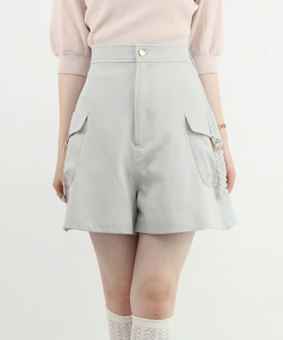 □ Short cargo pants with lace/F i.n.t [46AH02k005]