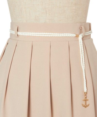 Front up (light beige)