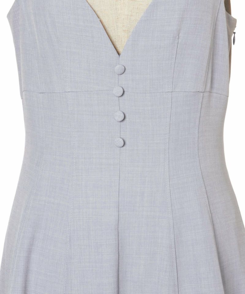 waist up (blue gray)