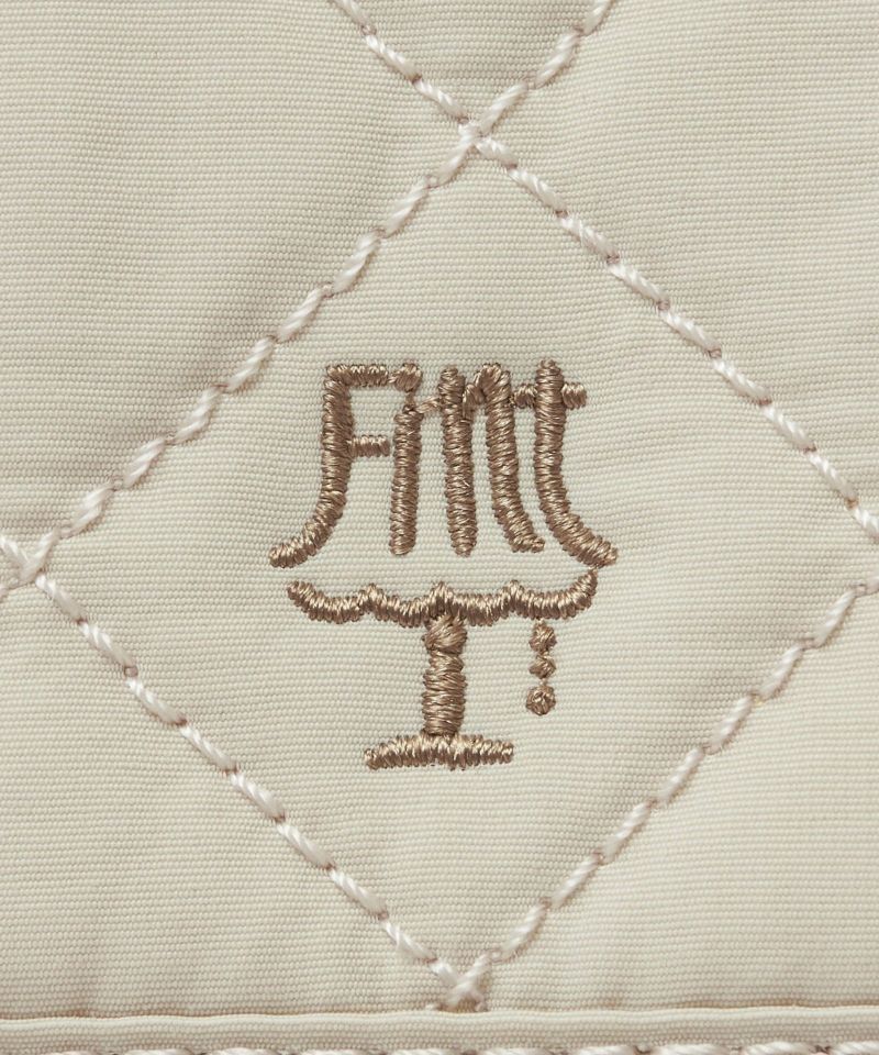 Logo embroidery up (ivory)