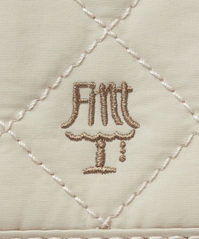 Logo embroidery up (ivory)
