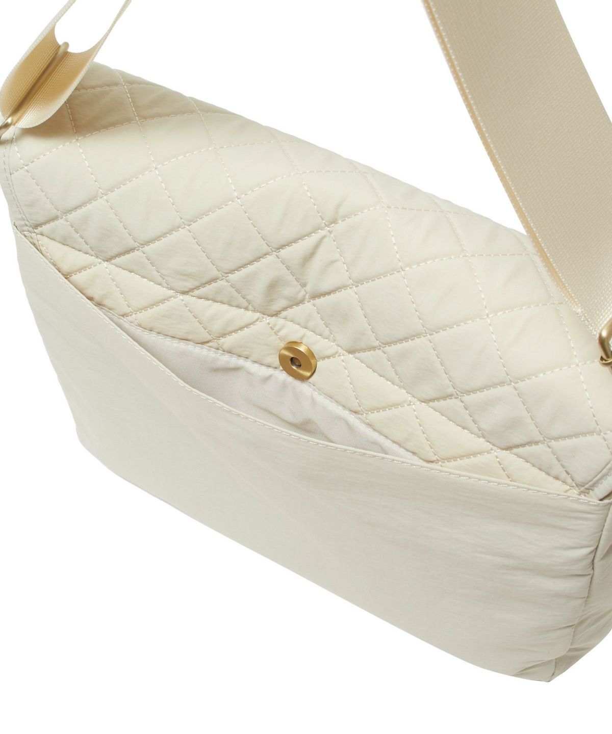 開けた状態 (ivory)