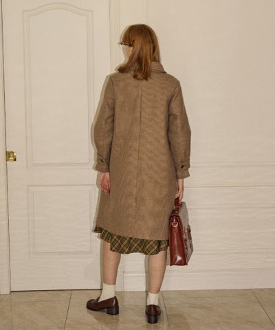 beige × brown