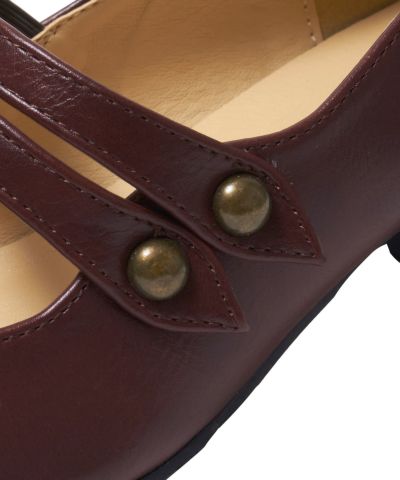 Side button (brown)