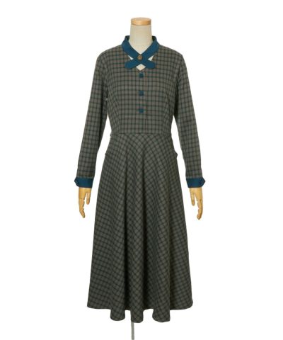 With belt removed (gray×green)