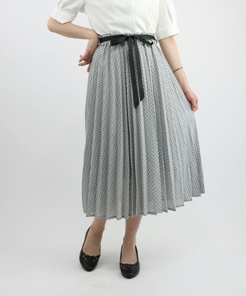 black × white / 158cm