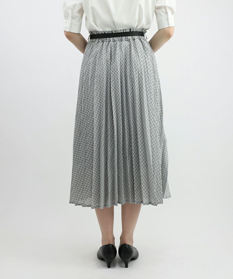 black × white / 158cm
