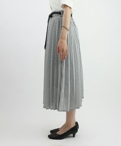 black × white / 158cm
