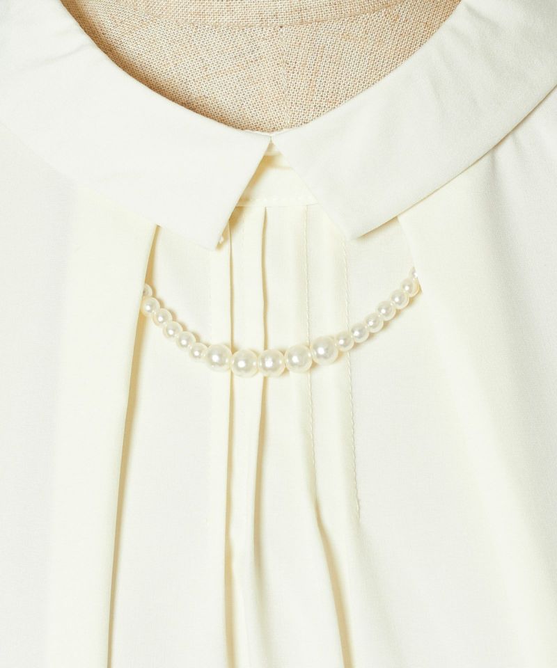Pearl neck (ivory)