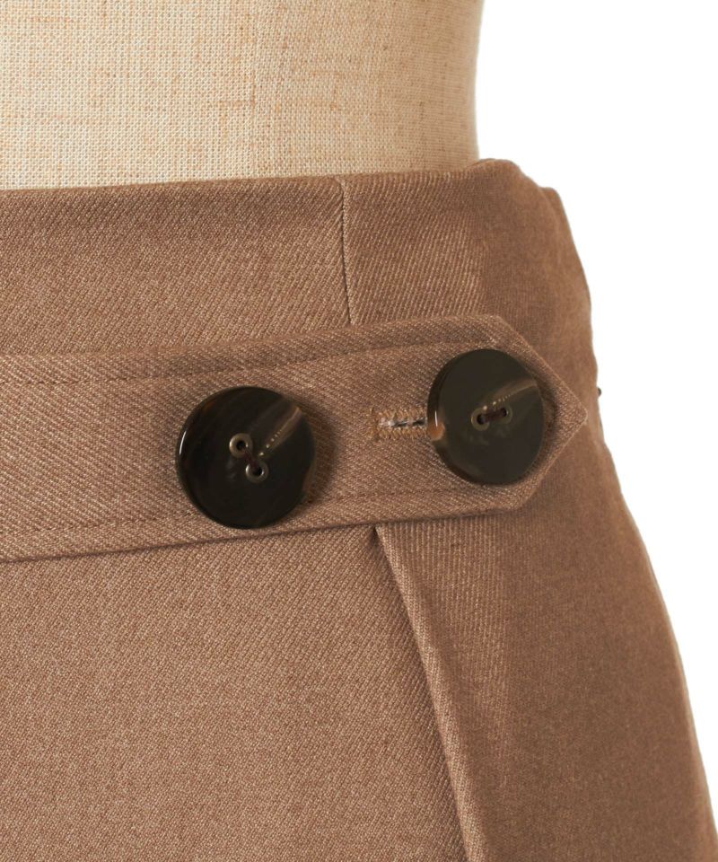 button up (beige)