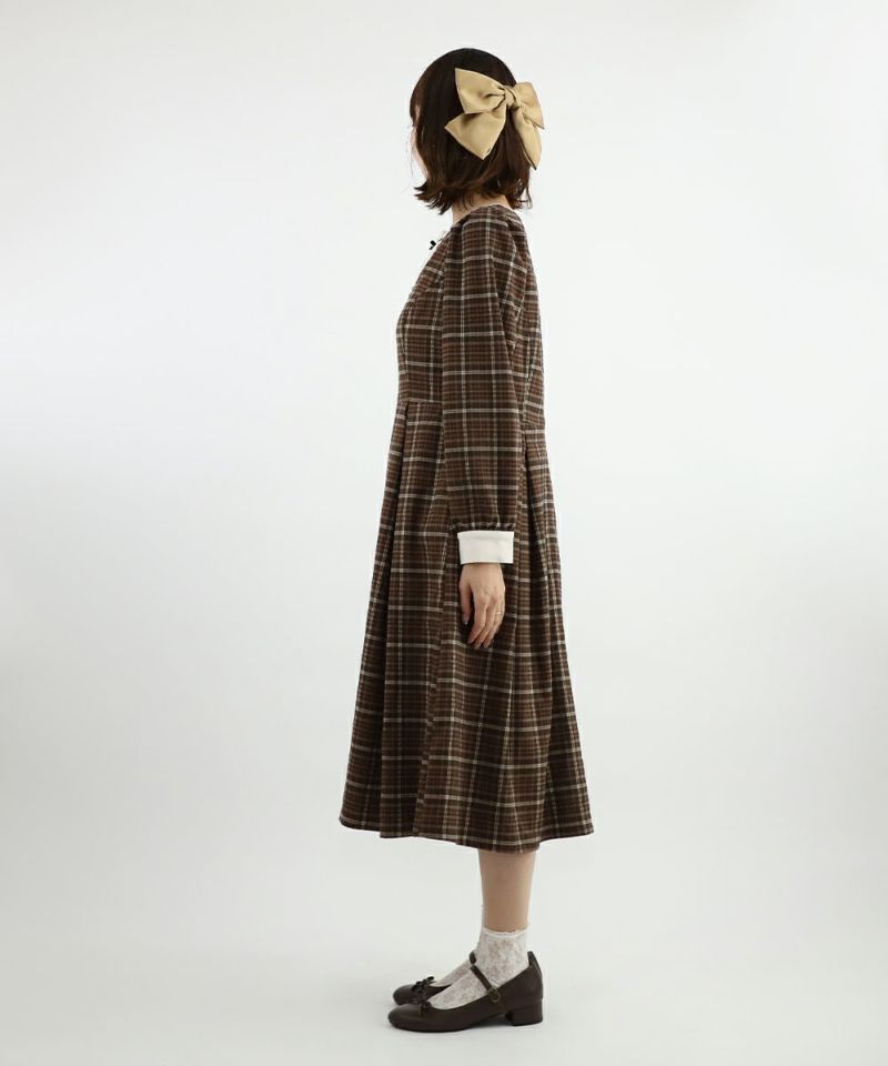 f*d様 Cornet　タータンチェックブローチ付きワンピース F i.n.t（フィント） ワンピース プチフラワーチェック柄ケープ付き