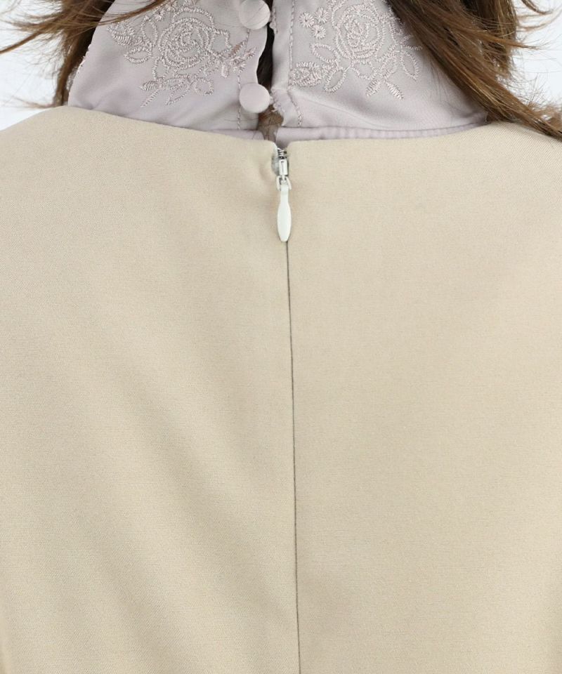 beige / 160cm / layered with a blouse