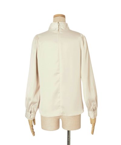 Back (off white)