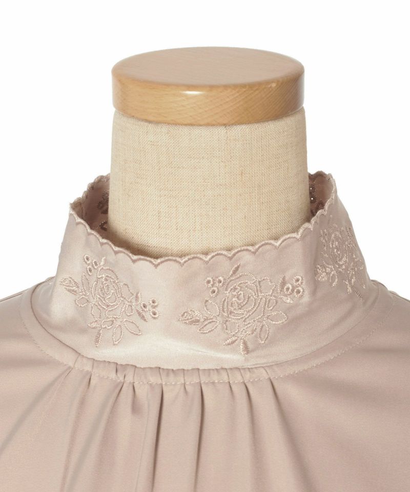 Front up (pink beige)