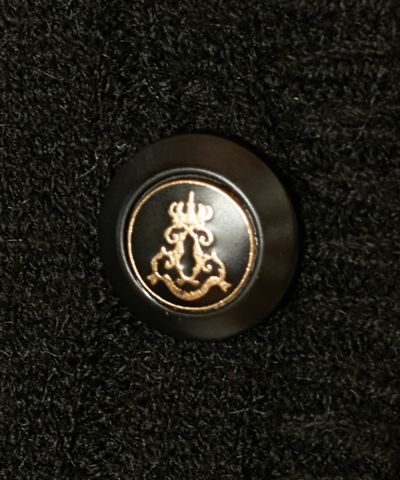 Button up (black)