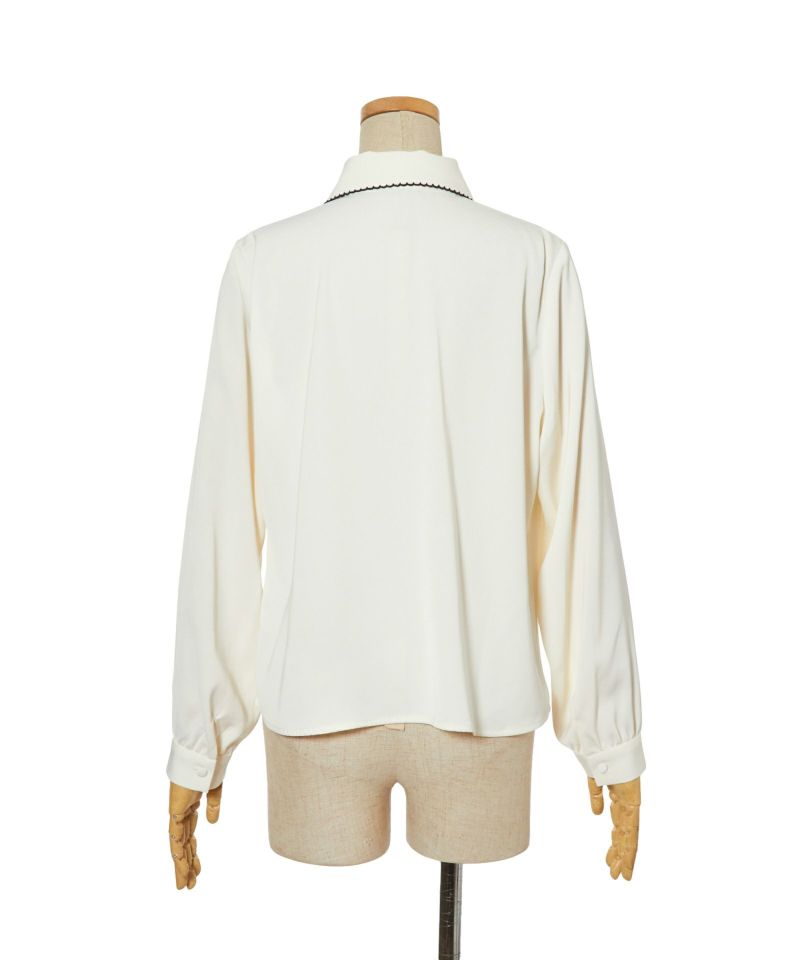 Back (off white×navy)