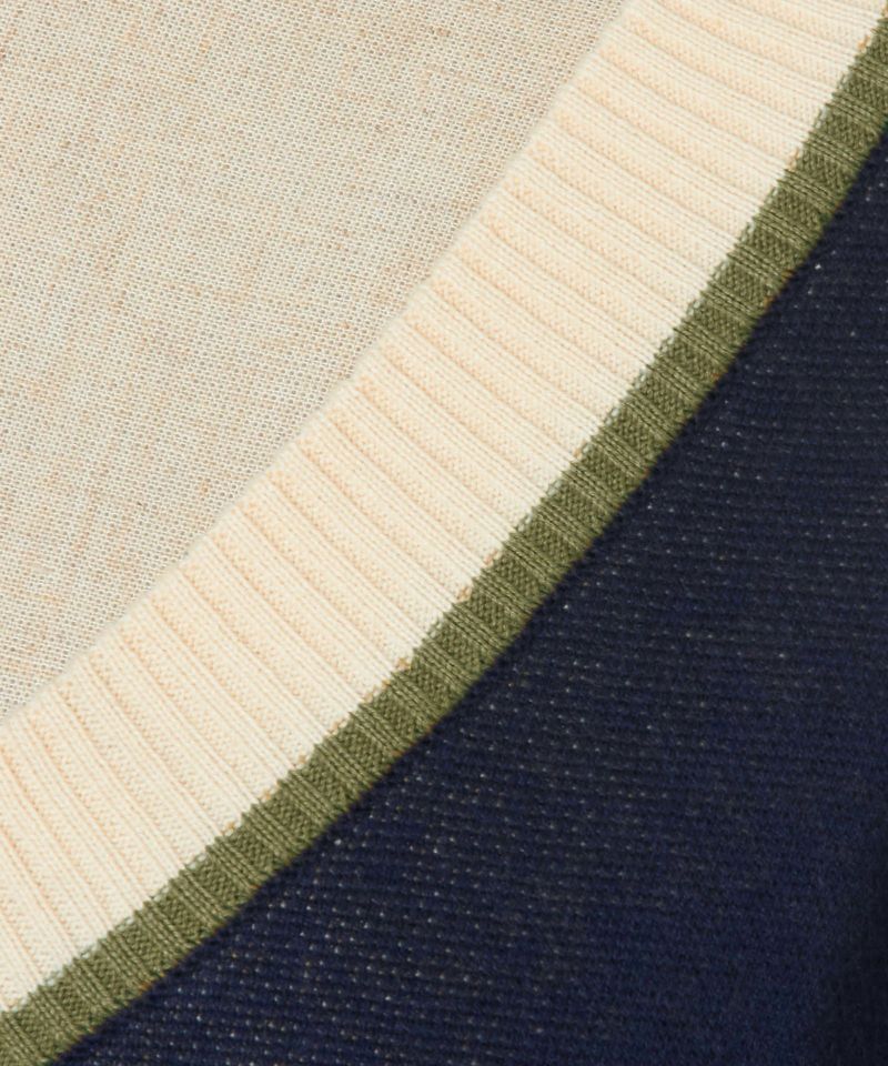 Collar up (navy×yellow)