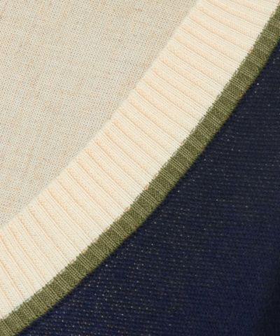 Collar up (navy×yellow)