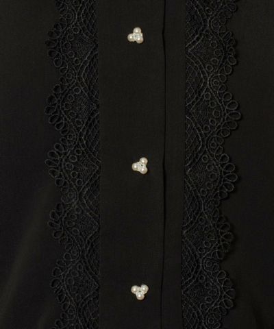 Race part (black)