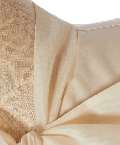 Collar up (ivory)