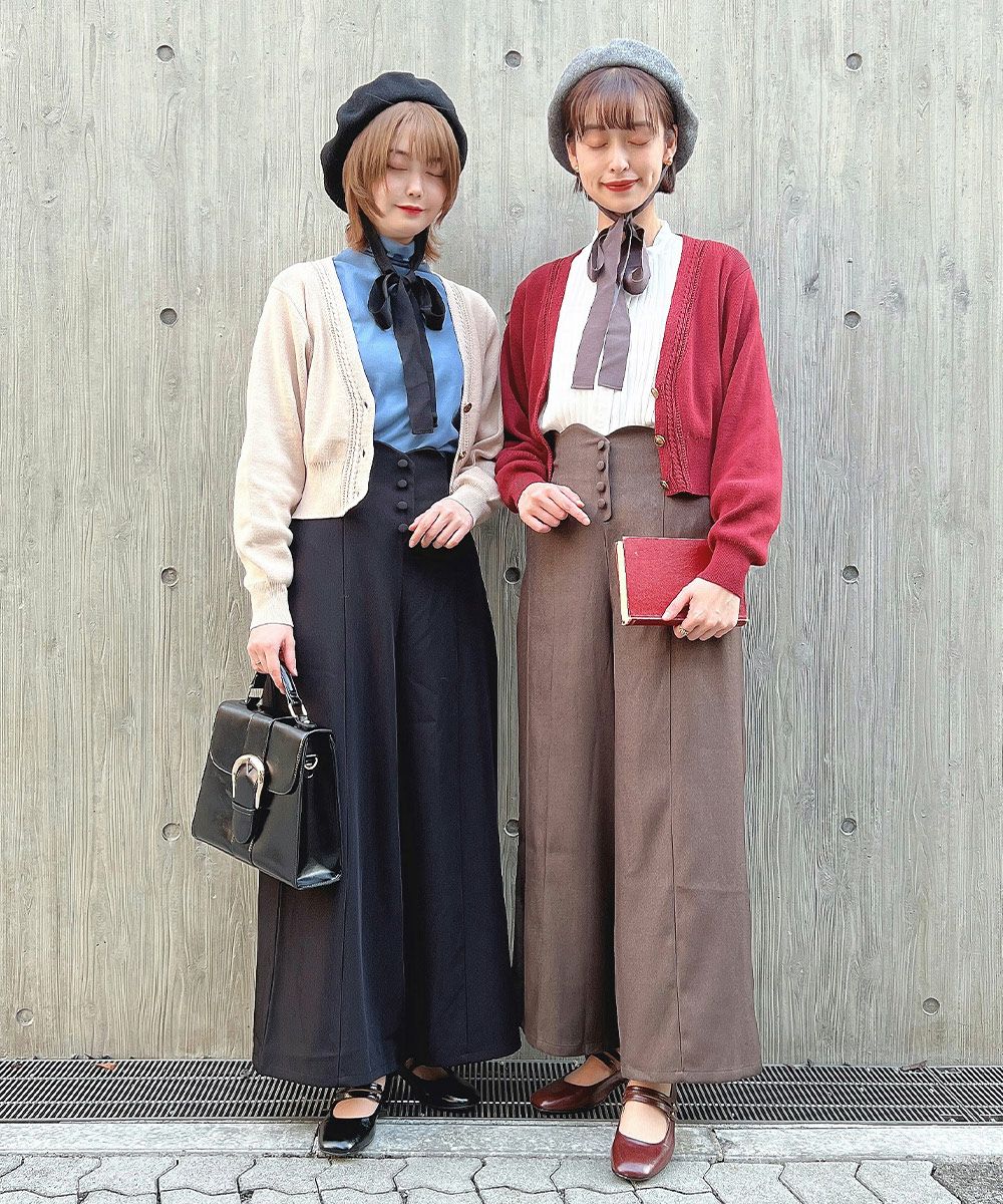 右 : charcoal / 165cm / Mサイズ着用　 左 : black / 160cm / Mサイズ着用